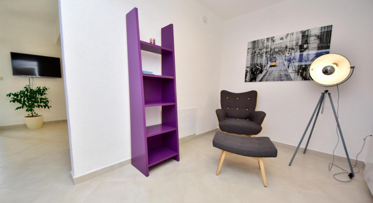 In Olive Garden Apartment Стариград-Пакленица Екстериор снимка